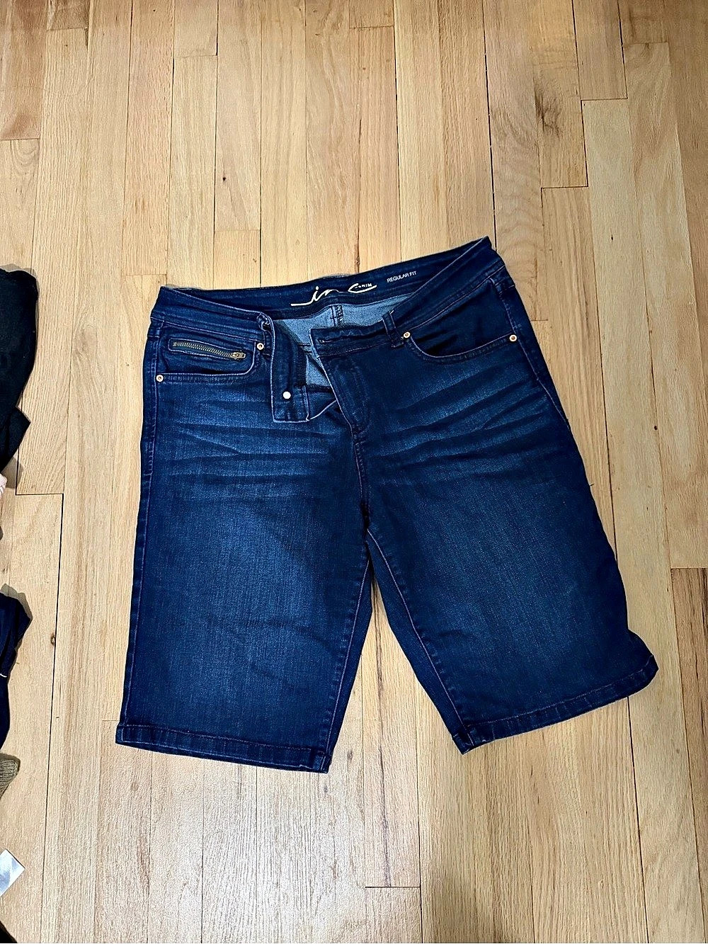 INC International Concepts INC Regular Fit Men's Denim Jean Shorts in Blue